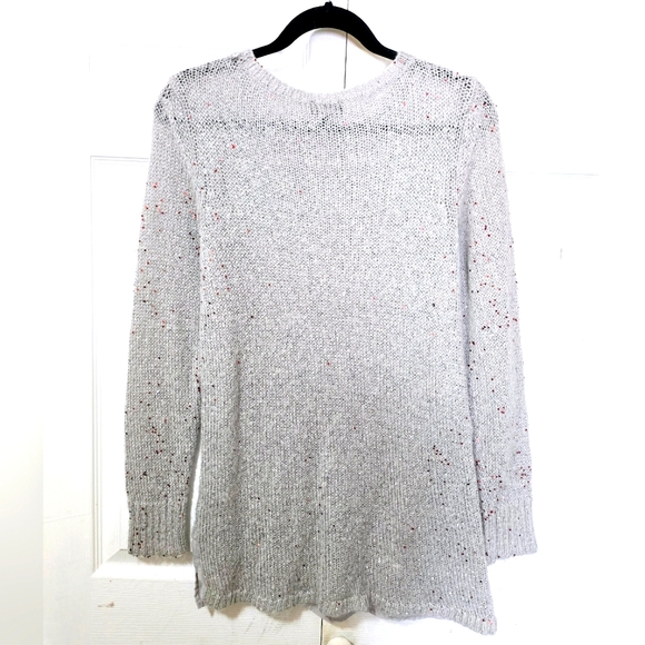 THE LIMITED Women's Size Medium Light Grey Sparkly Long Sleeve X-long Sweater - Picture 2 of 2
